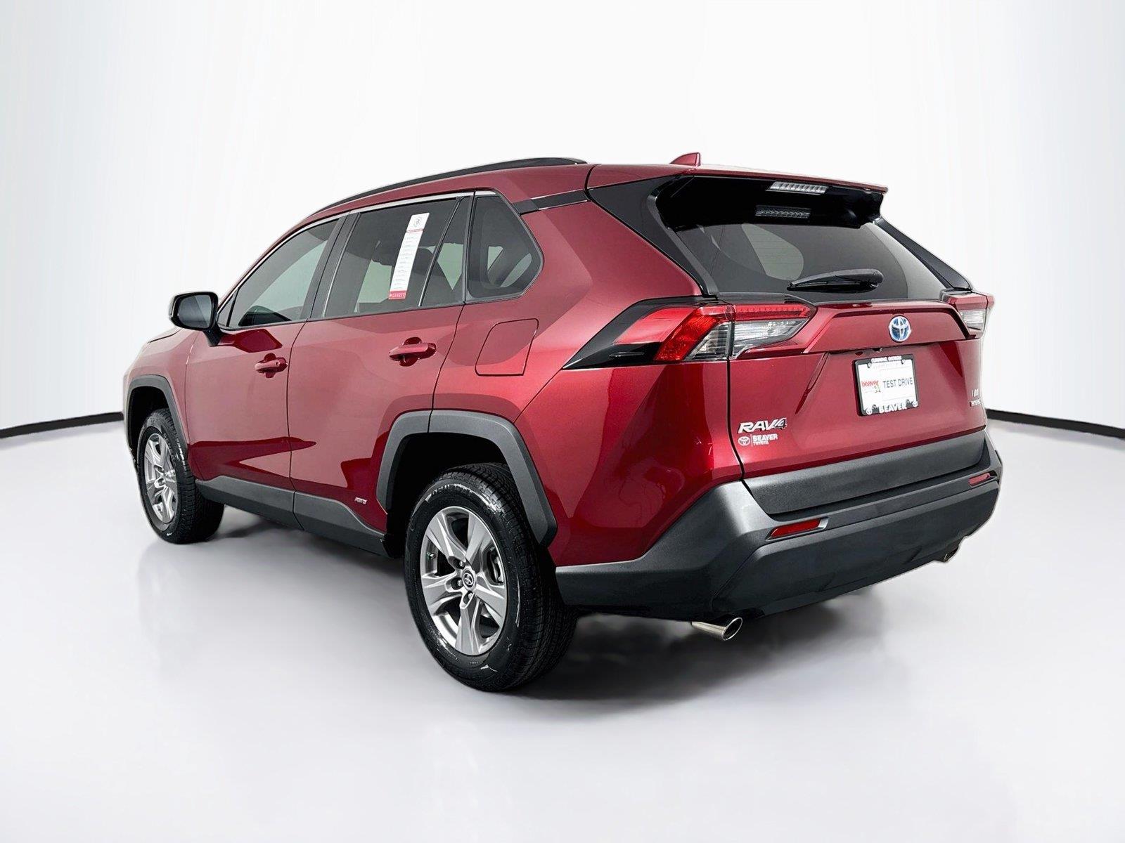 2023 Toyota RAV4 Hybrid LE photo 11