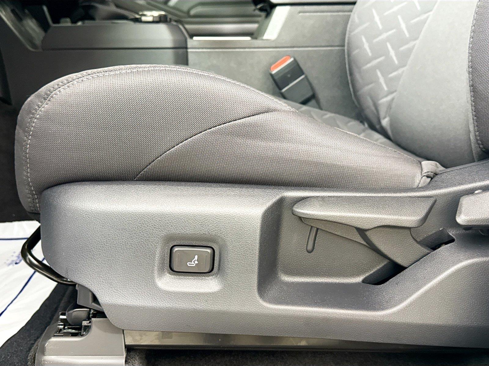 2026 Toyota Tacoma SR5 photo 28