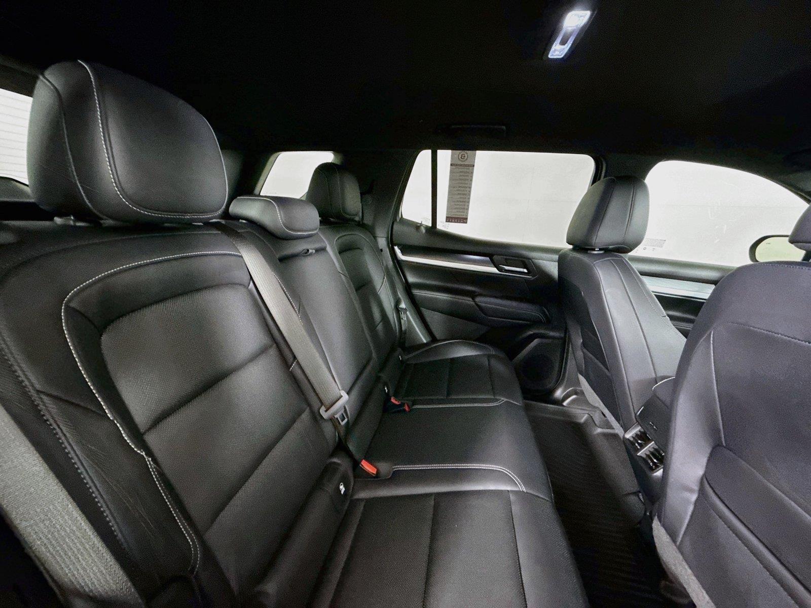2025 GMC Terrain AWD Elevation photo 38