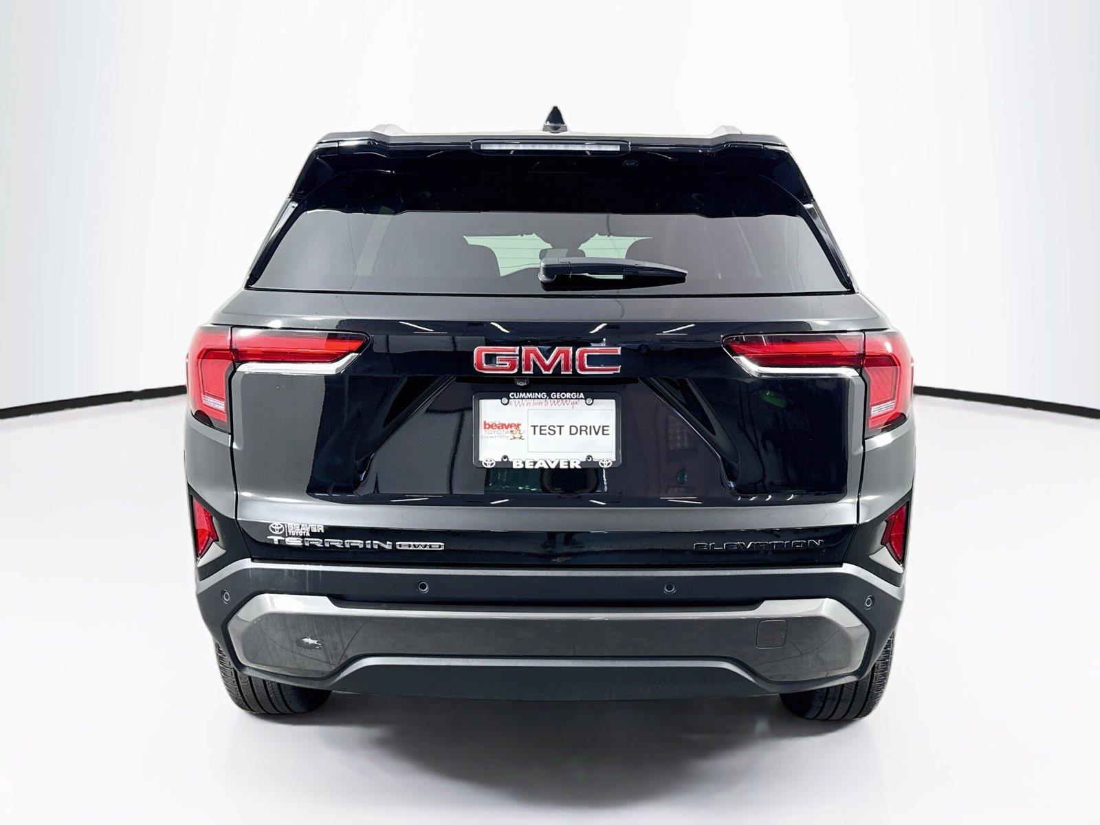 2025 GMC Terrain AWD Elevation photo 11