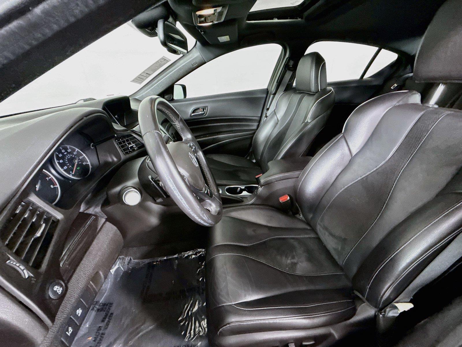 2019 Acura ILX w/Tech w/A-SPEC photo 2