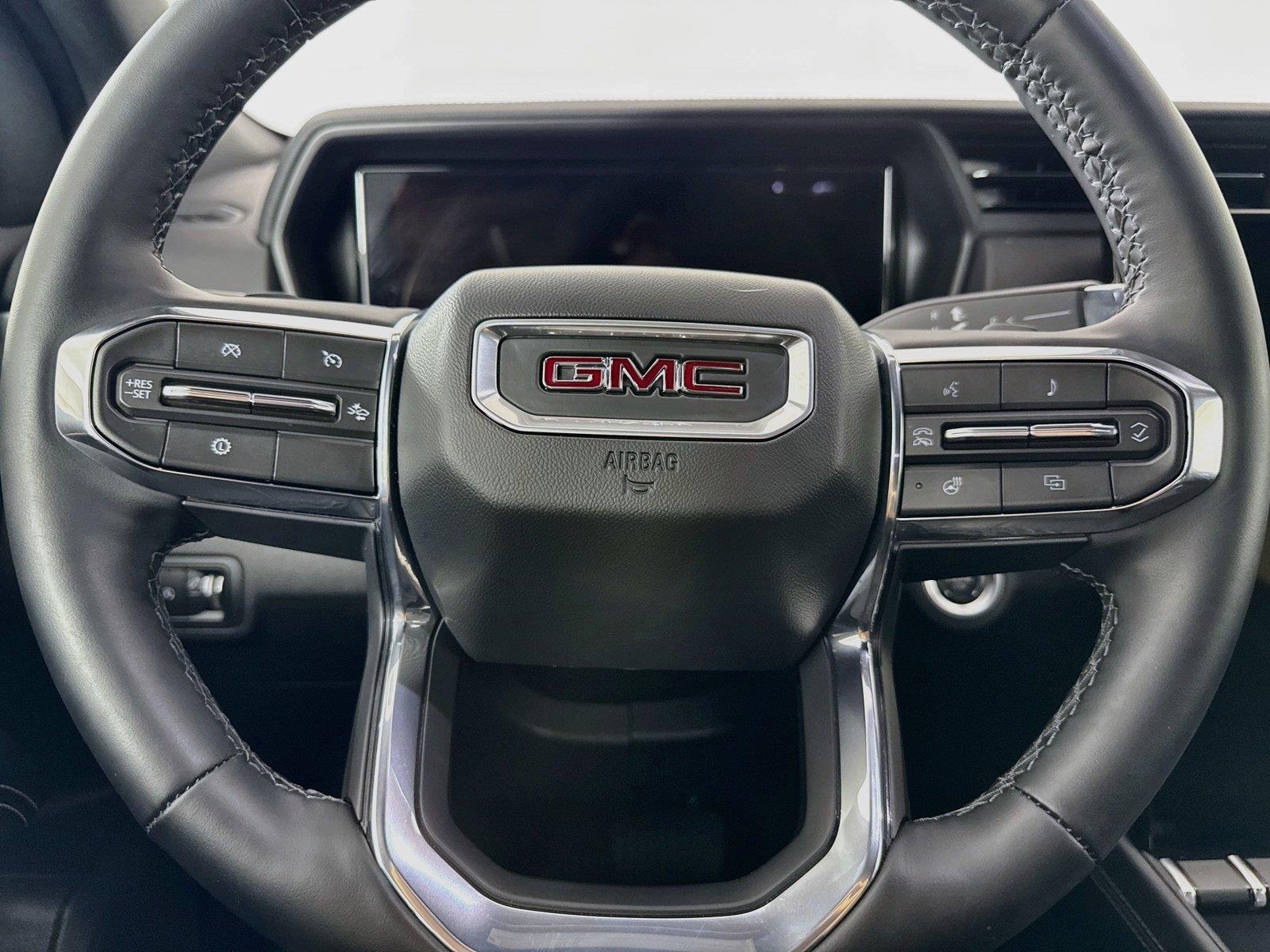 2025 GMC Terrain AWD Elevation photo 16