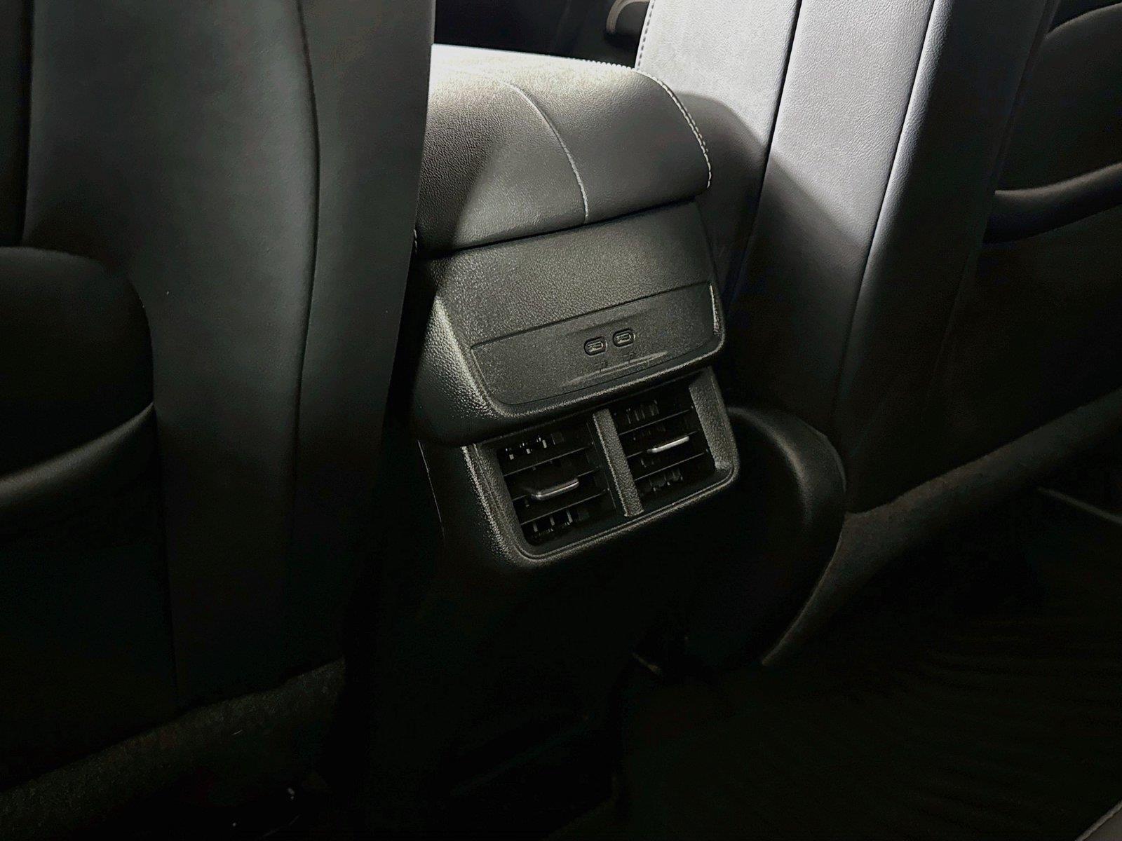 2025 GMC Terrain AWD Elevation photo 32