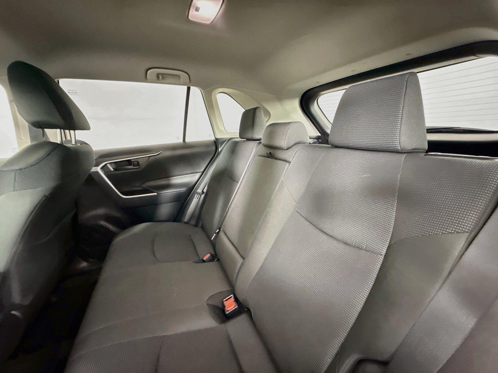 2025 Toyota RAV4 LE photo 26