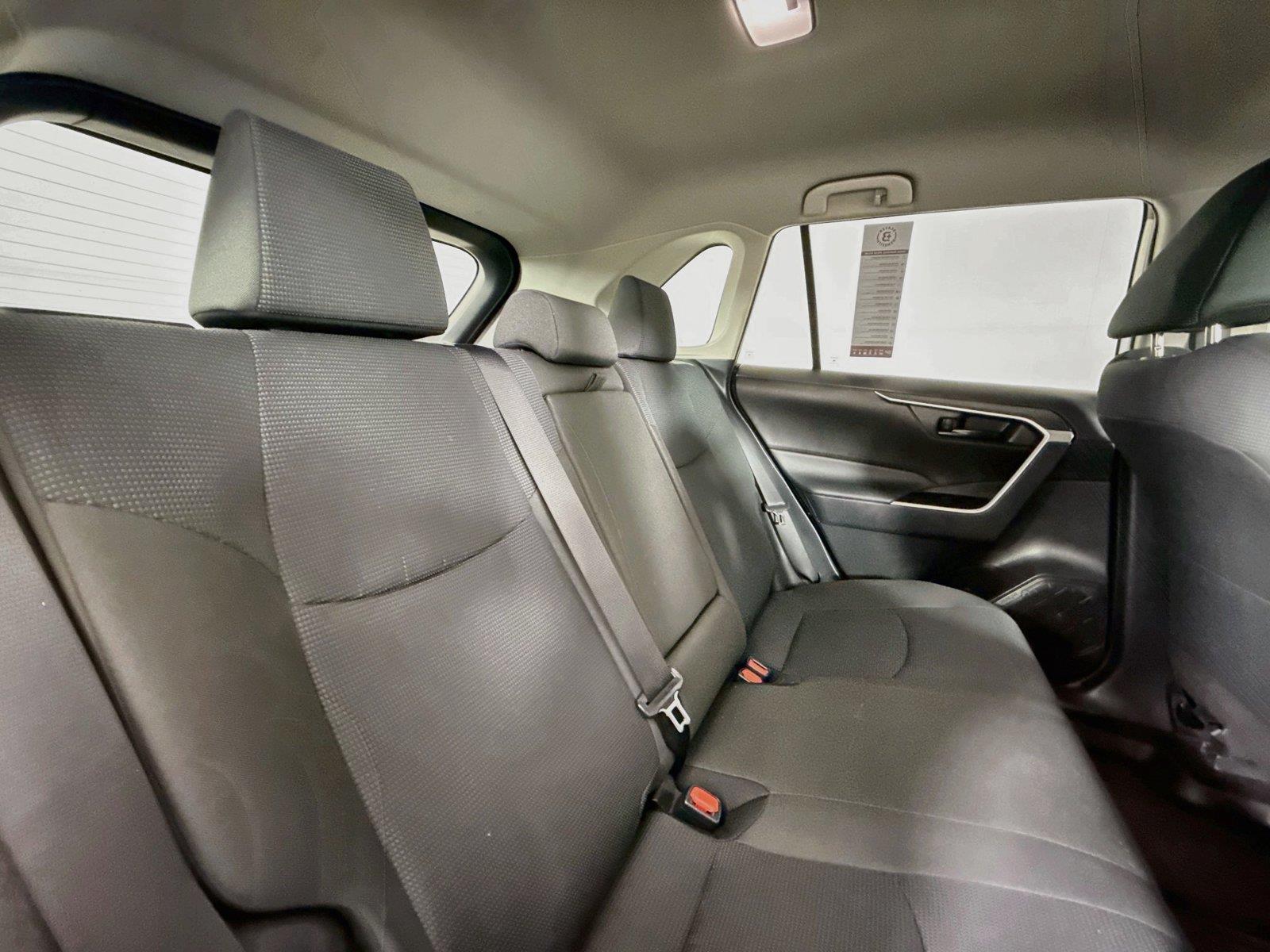 2025 Toyota RAV4 LE photo 37
