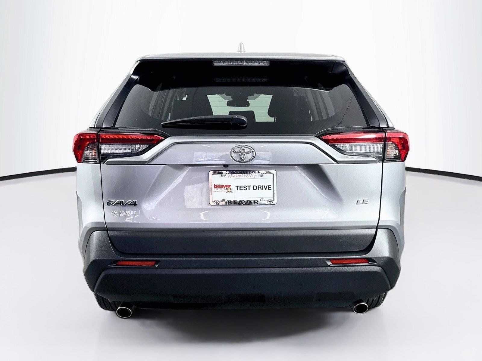 2025 Toyota RAV4 LE photo 10