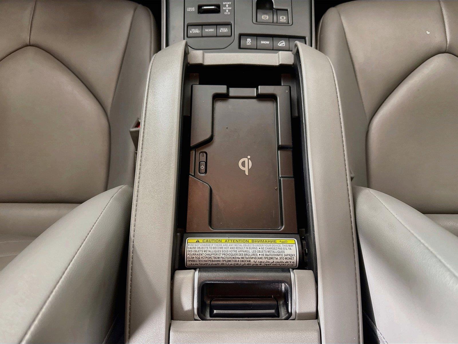 2021 Toyota Highlander XLE photo 33