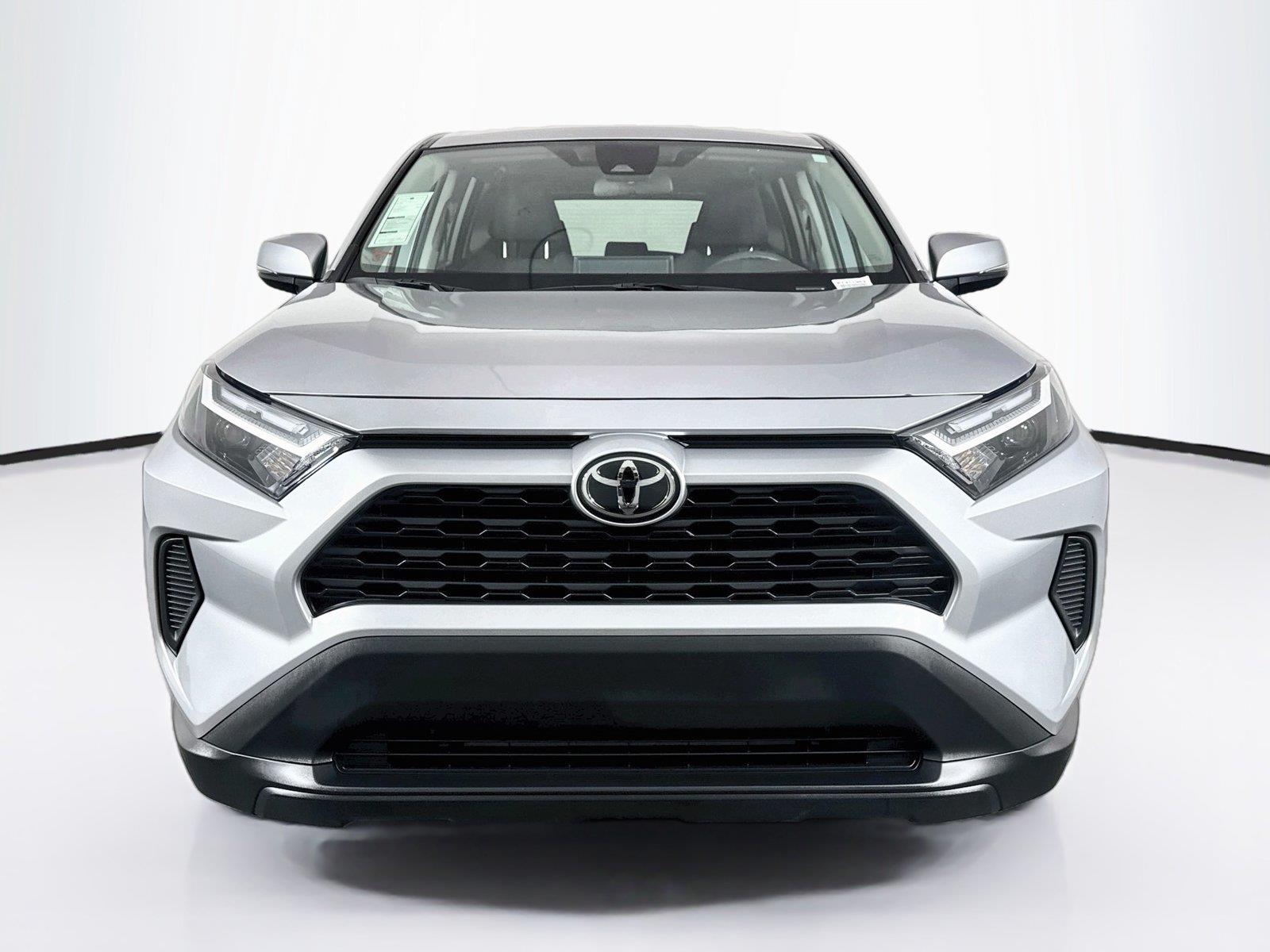 2025 Toyota RAV4 LE photo 7