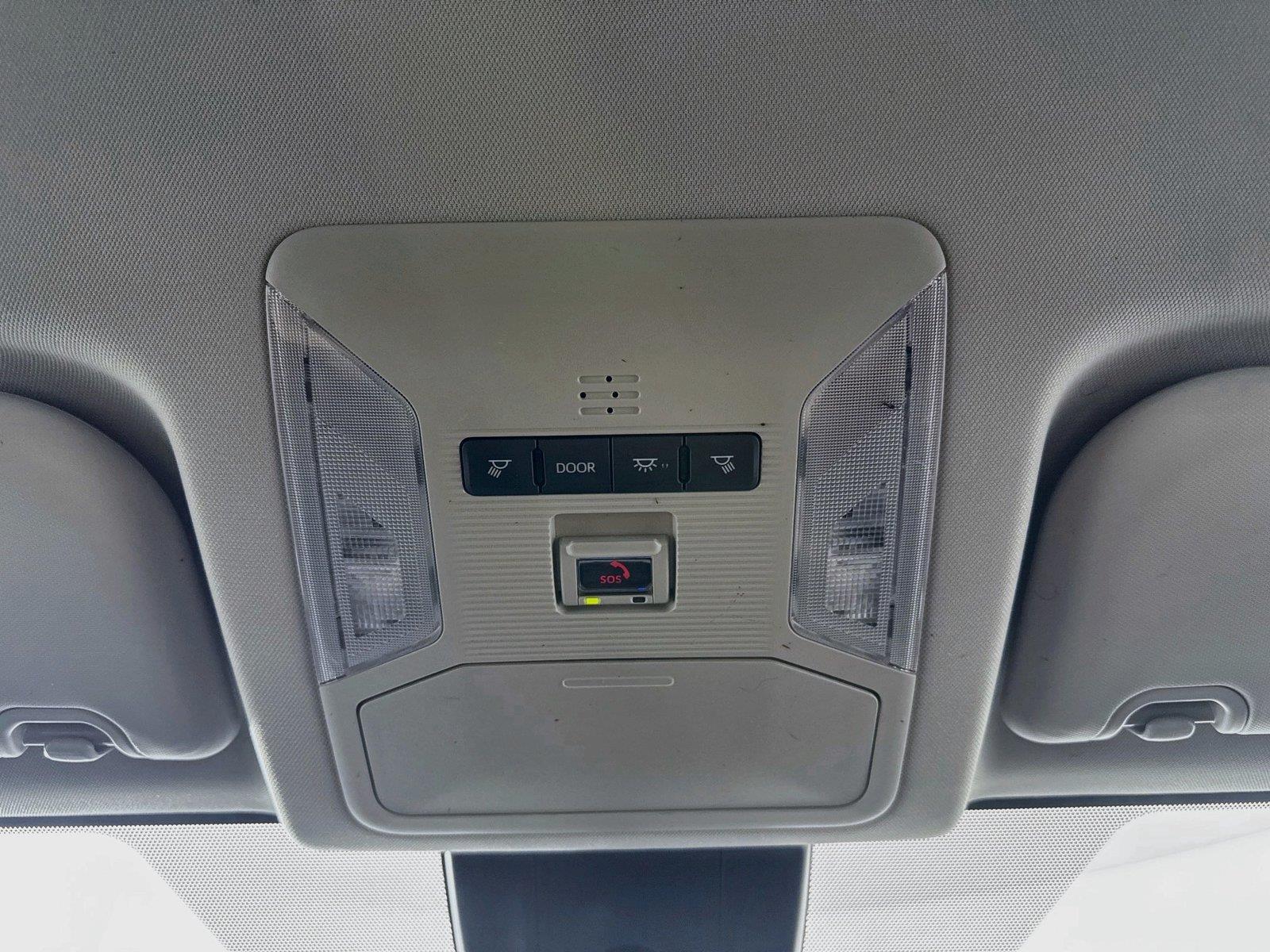 2025 Toyota RAV4 LE photo 5