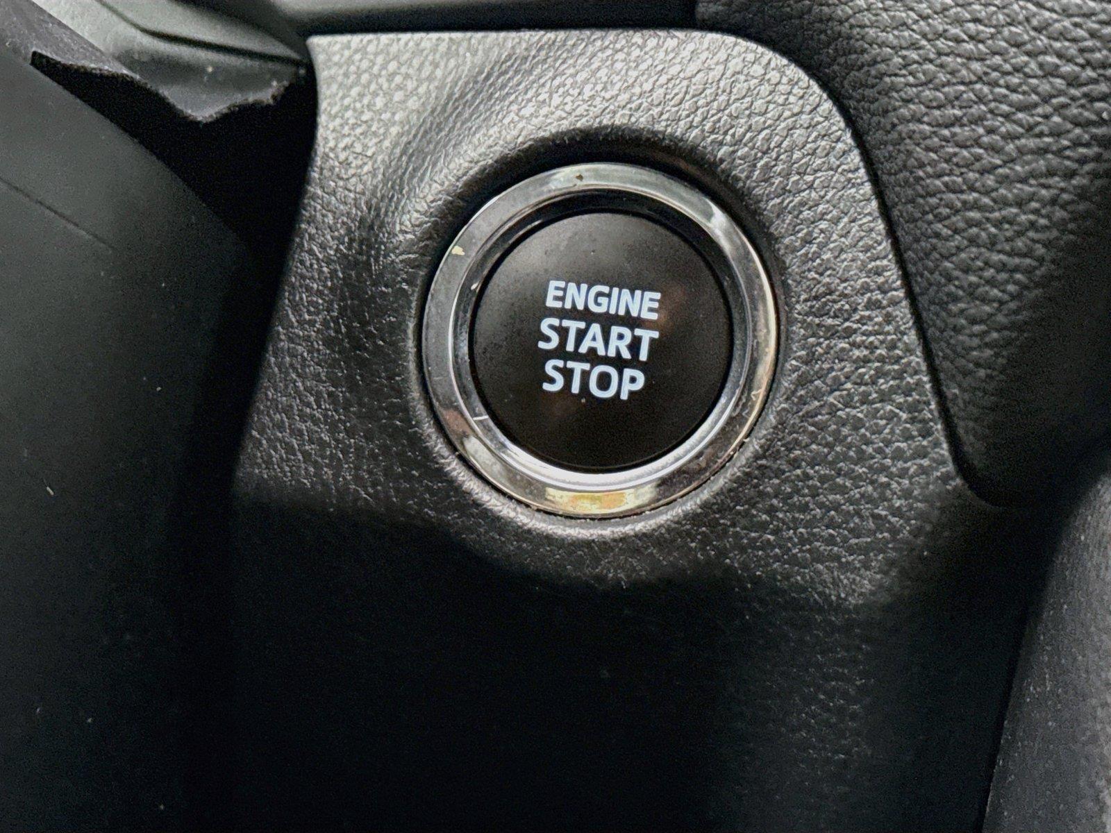 2024 Toyota RAV4 XLE photo 20