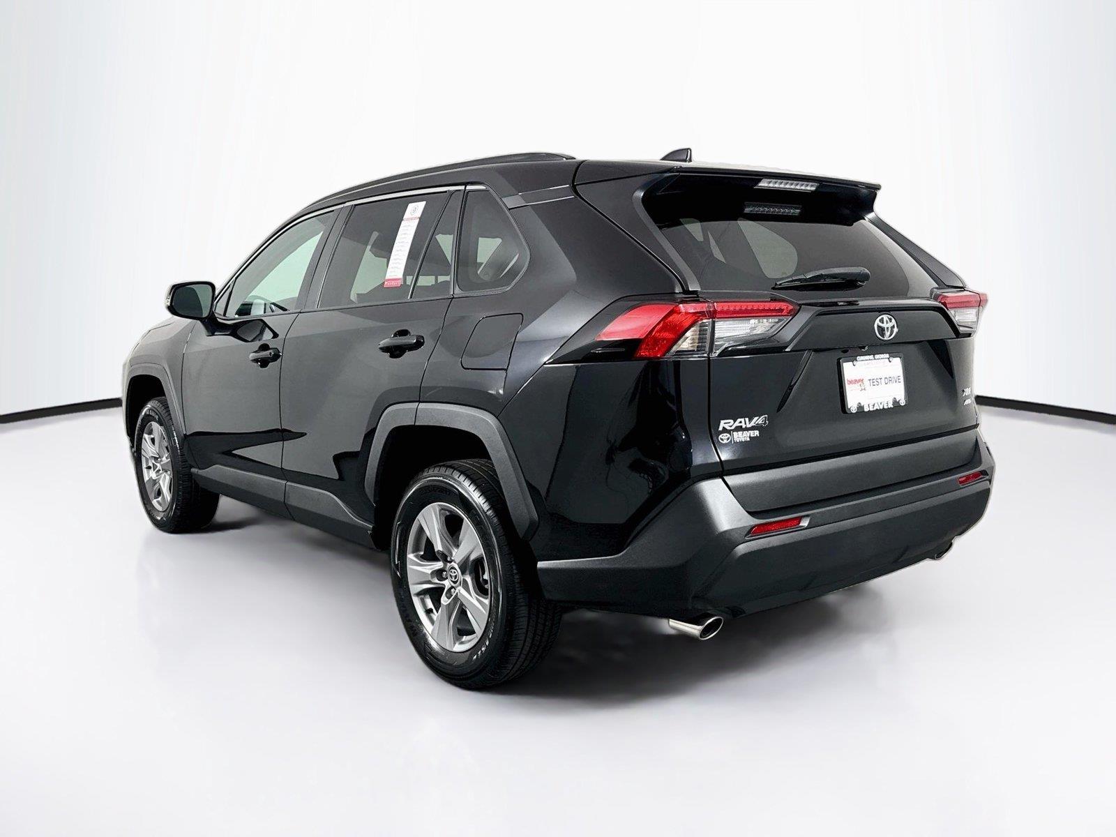2024 Toyota RAV4 XLE photo 11