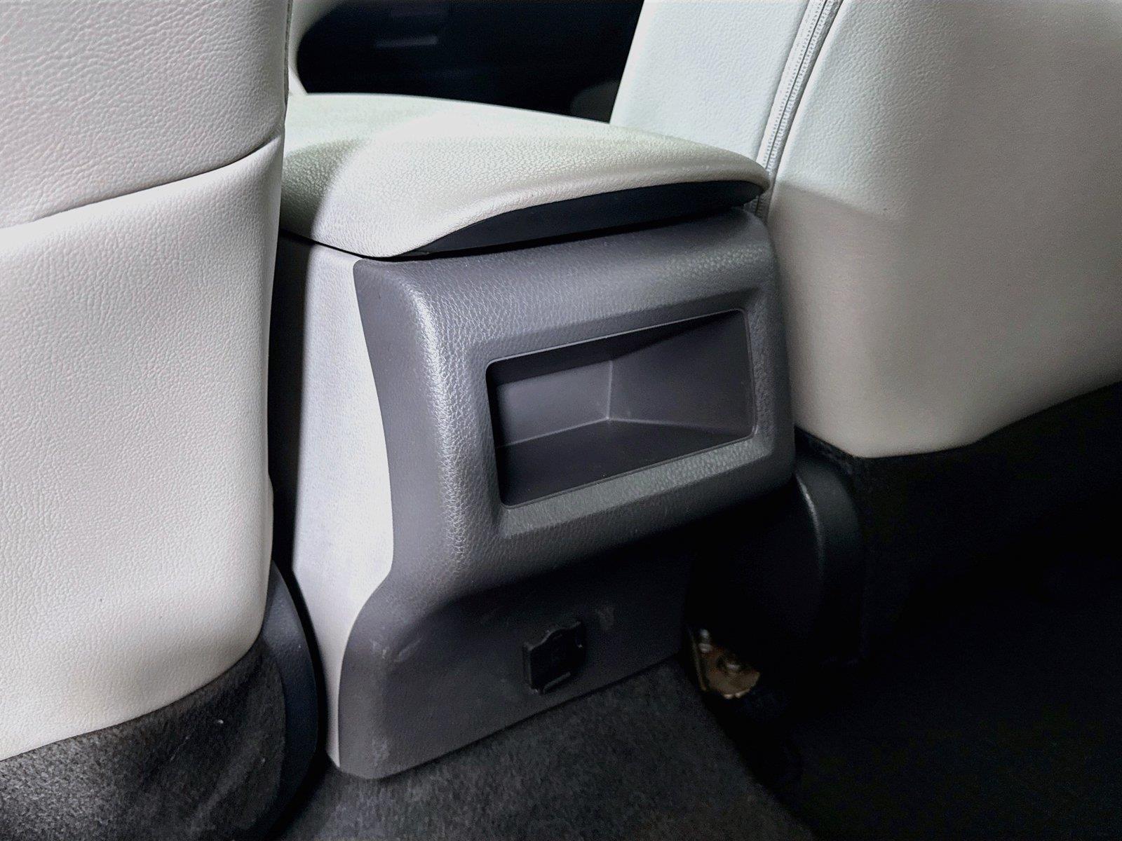 2024 Toyota Camry SE photo 30