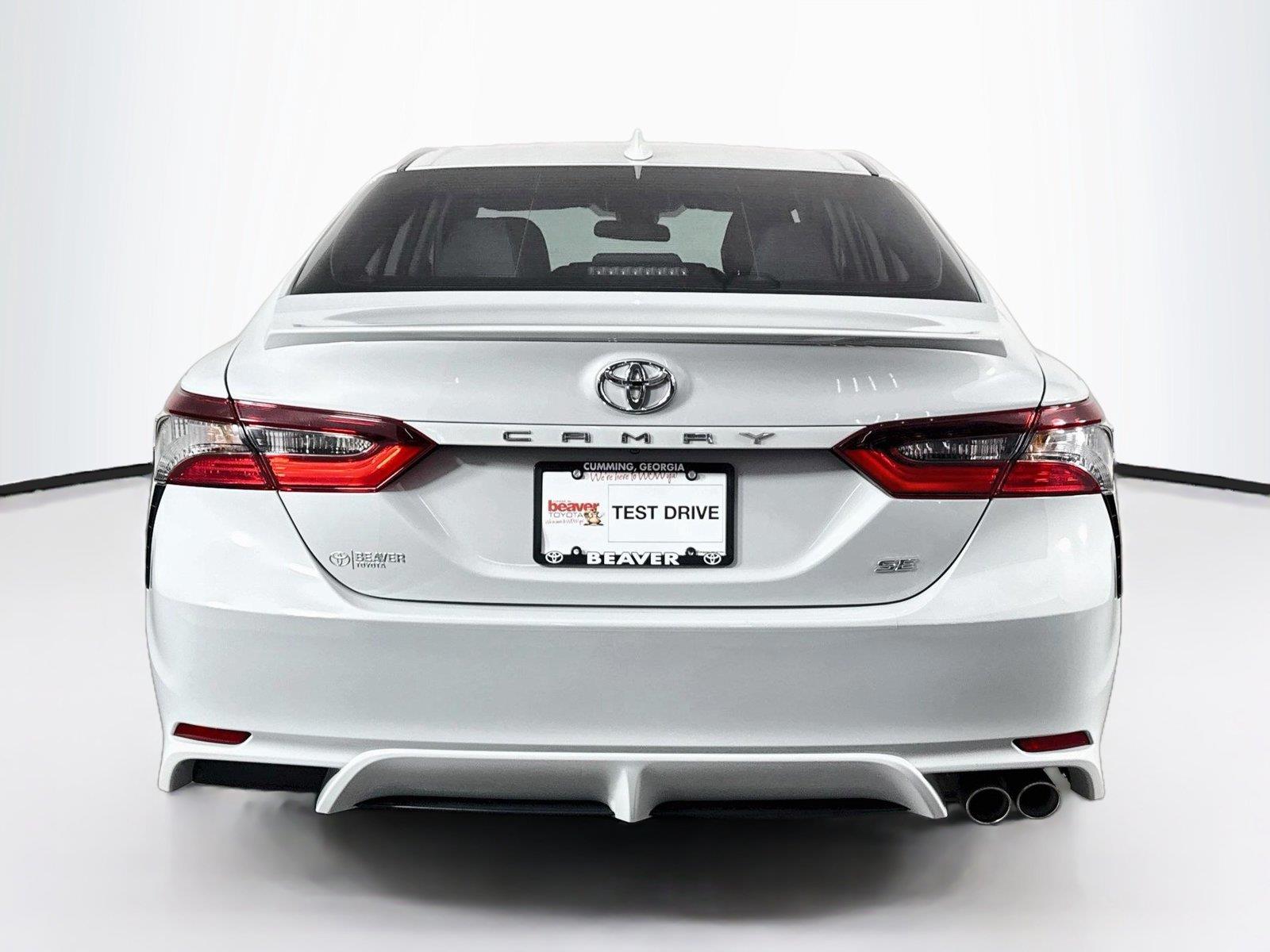 2024 Toyota Camry SE photo 9