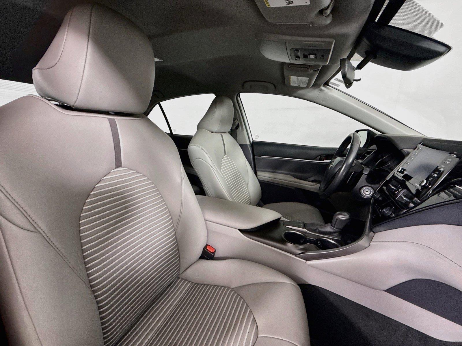 2024 Toyota Camry SE photo 36
