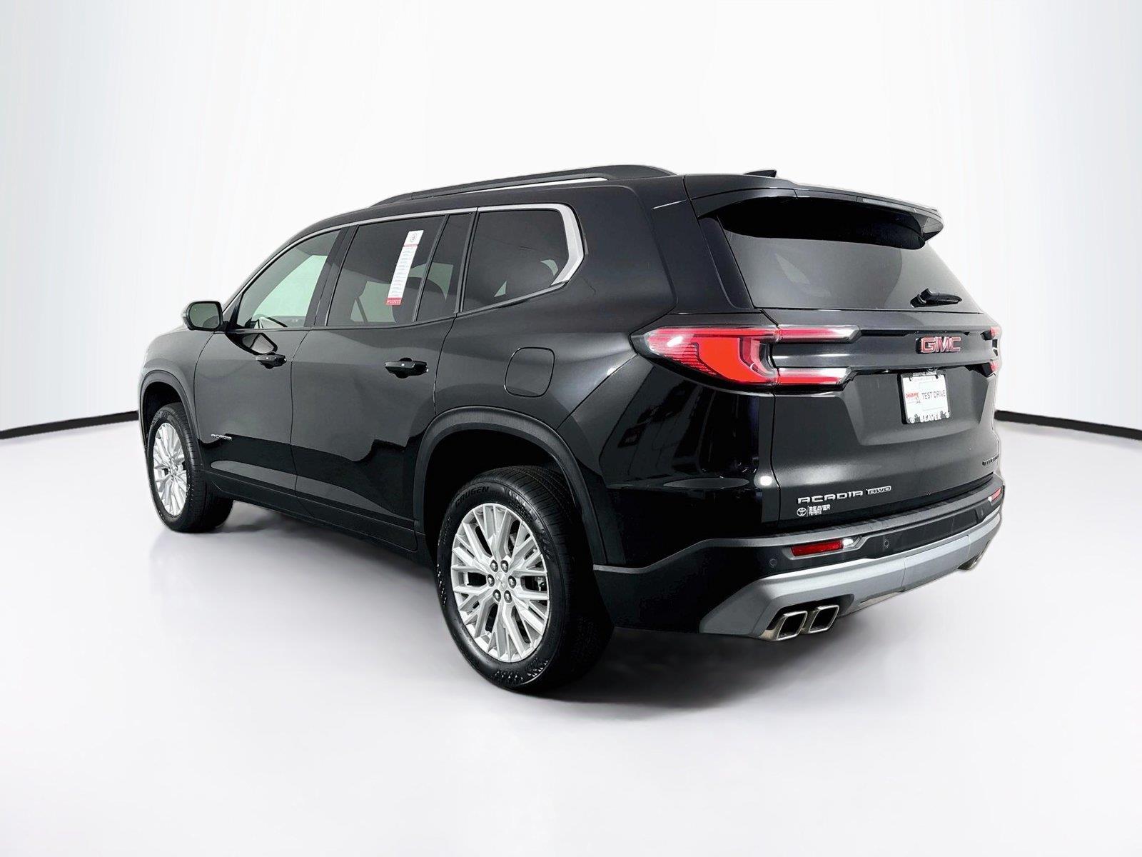 2024 GMC Acadia AWD Elevation photo 12