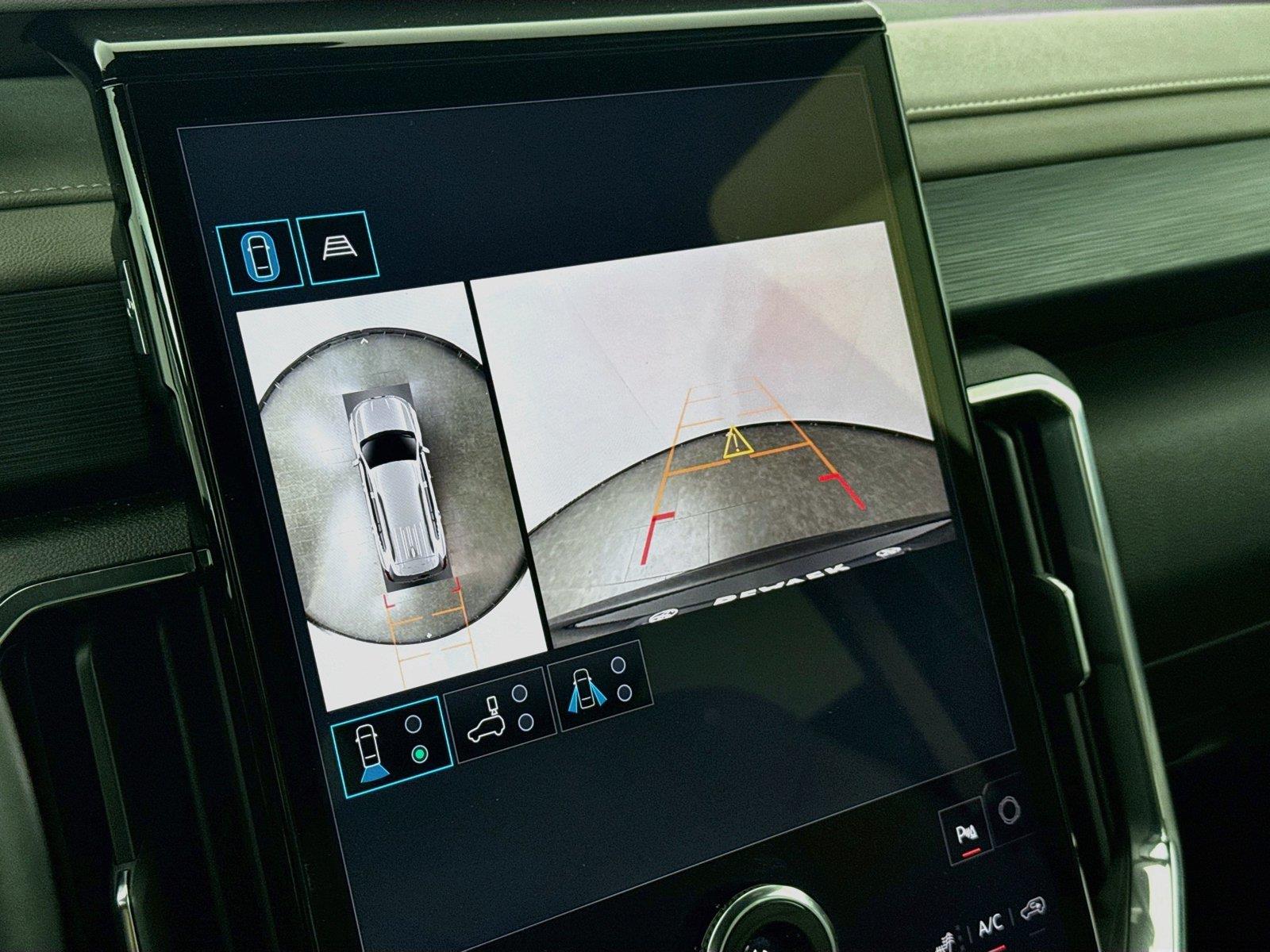 2024 GMC Acadia AWD Elevation photo 23