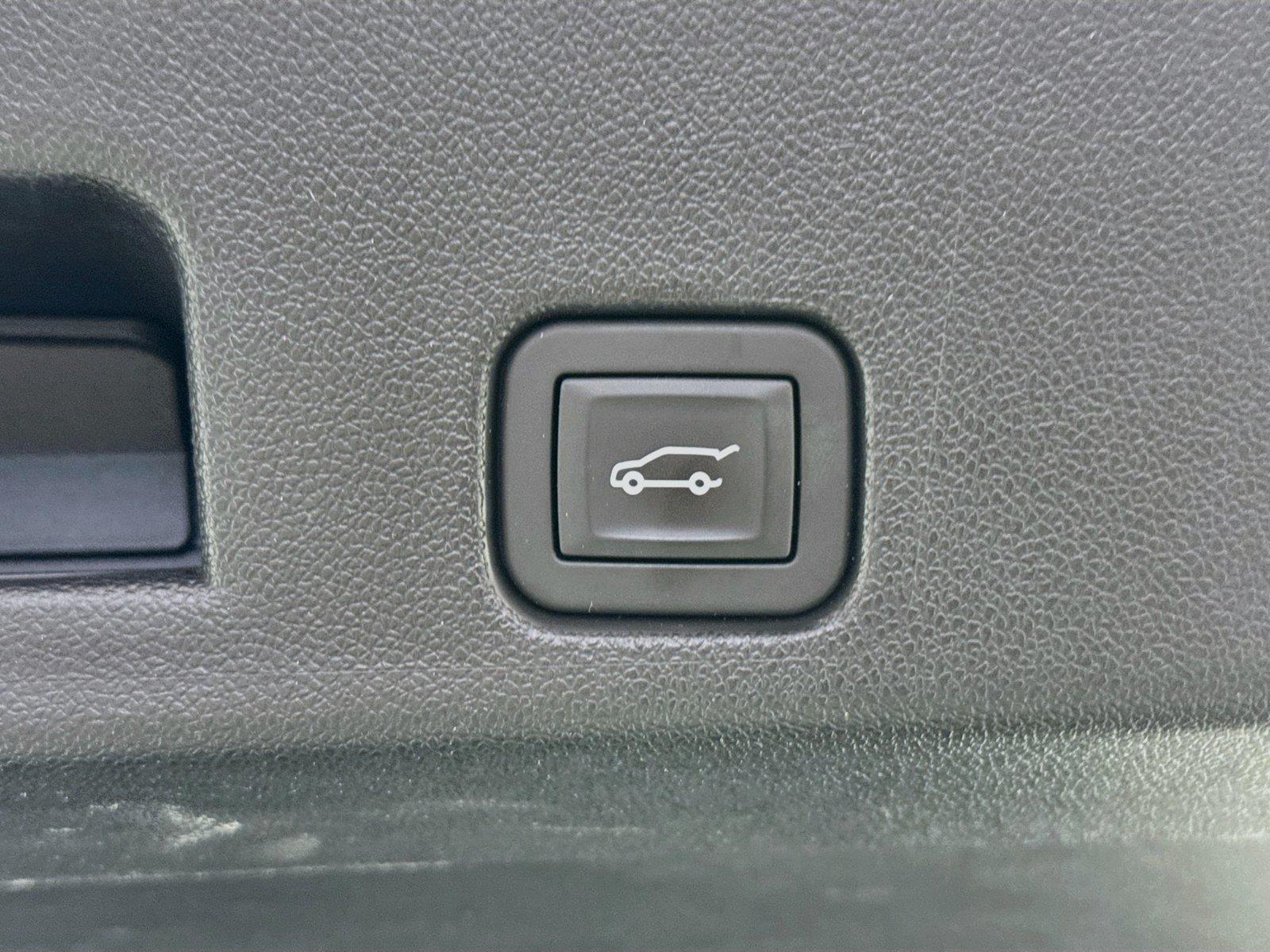 2024 GMC Acadia AWD Elevation photo 37