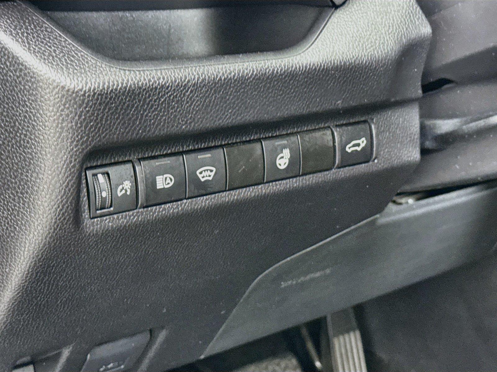 2024 Toyota RAV4 Hybrid XLE Premium photo 15