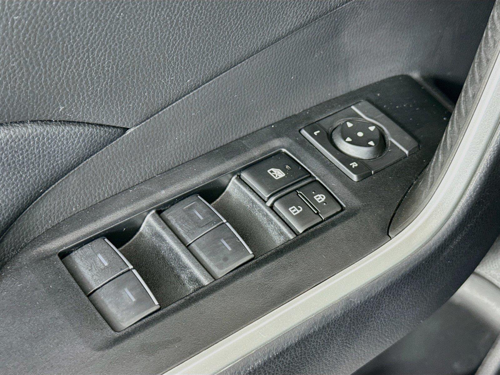 2024 Toyota RAV4 Hybrid XLE Premium photo 27