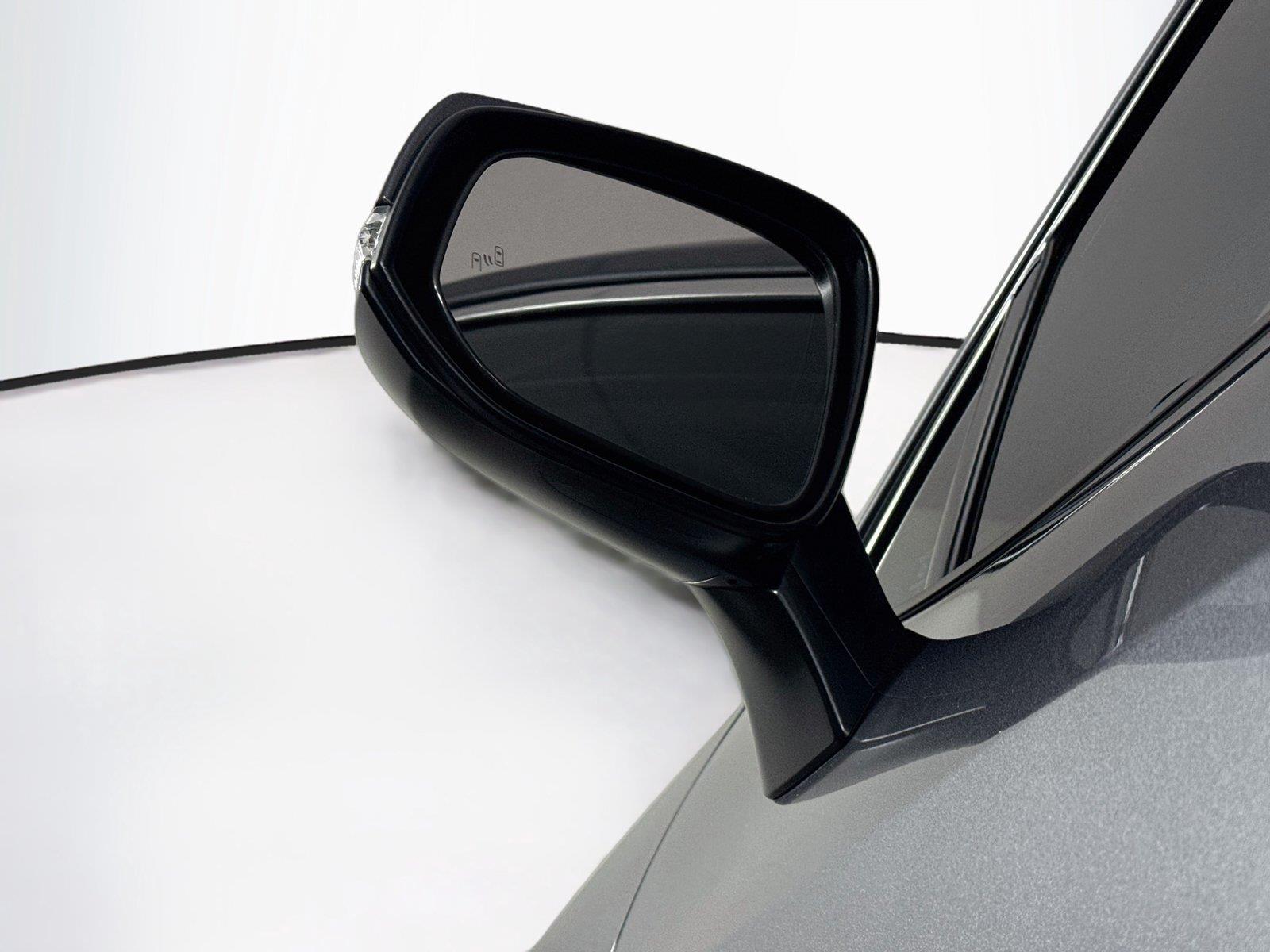 2024 Toyota RAV4 Hybrid XLE Premium photo 4