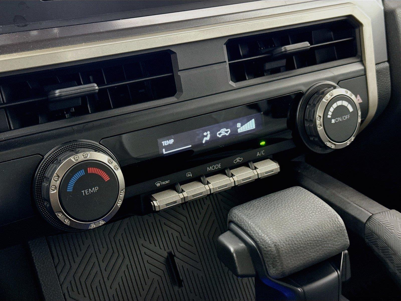 2025 Toyota Tacoma SR5 photo 23