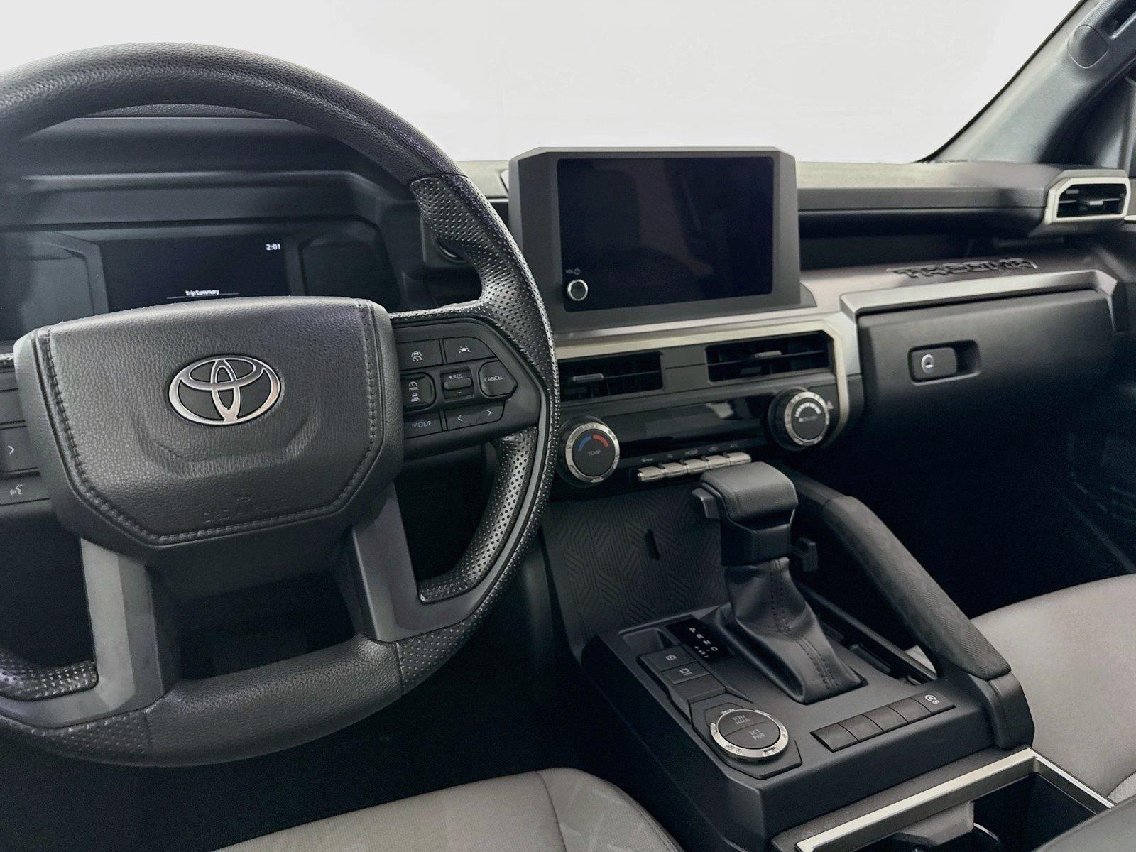 2025 Toyota Tacoma SR5 photo 29