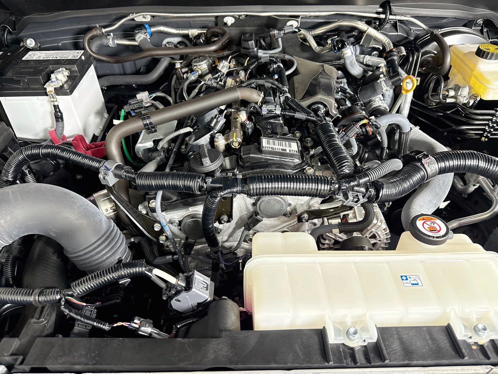 2025 Toyota Tacoma SR5 photo 38