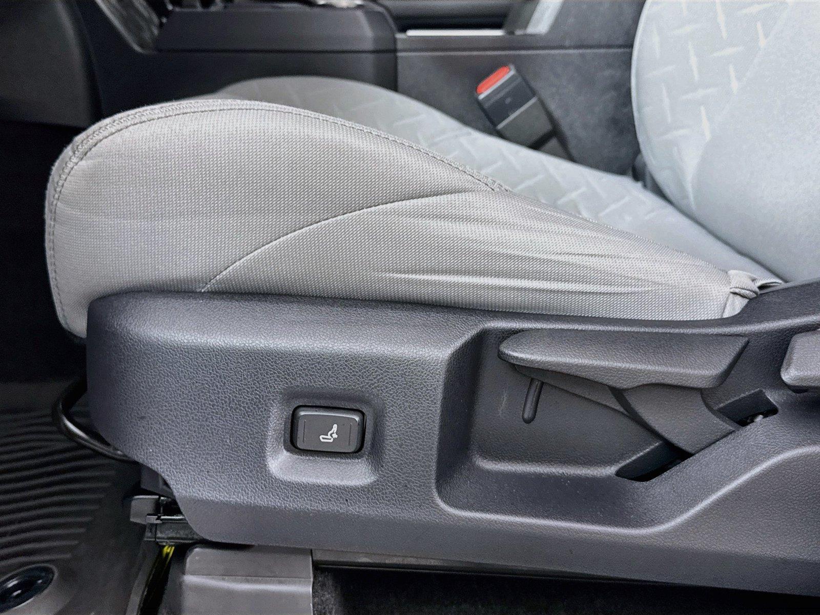 2025 Toyota Tacoma SR5 photo 26