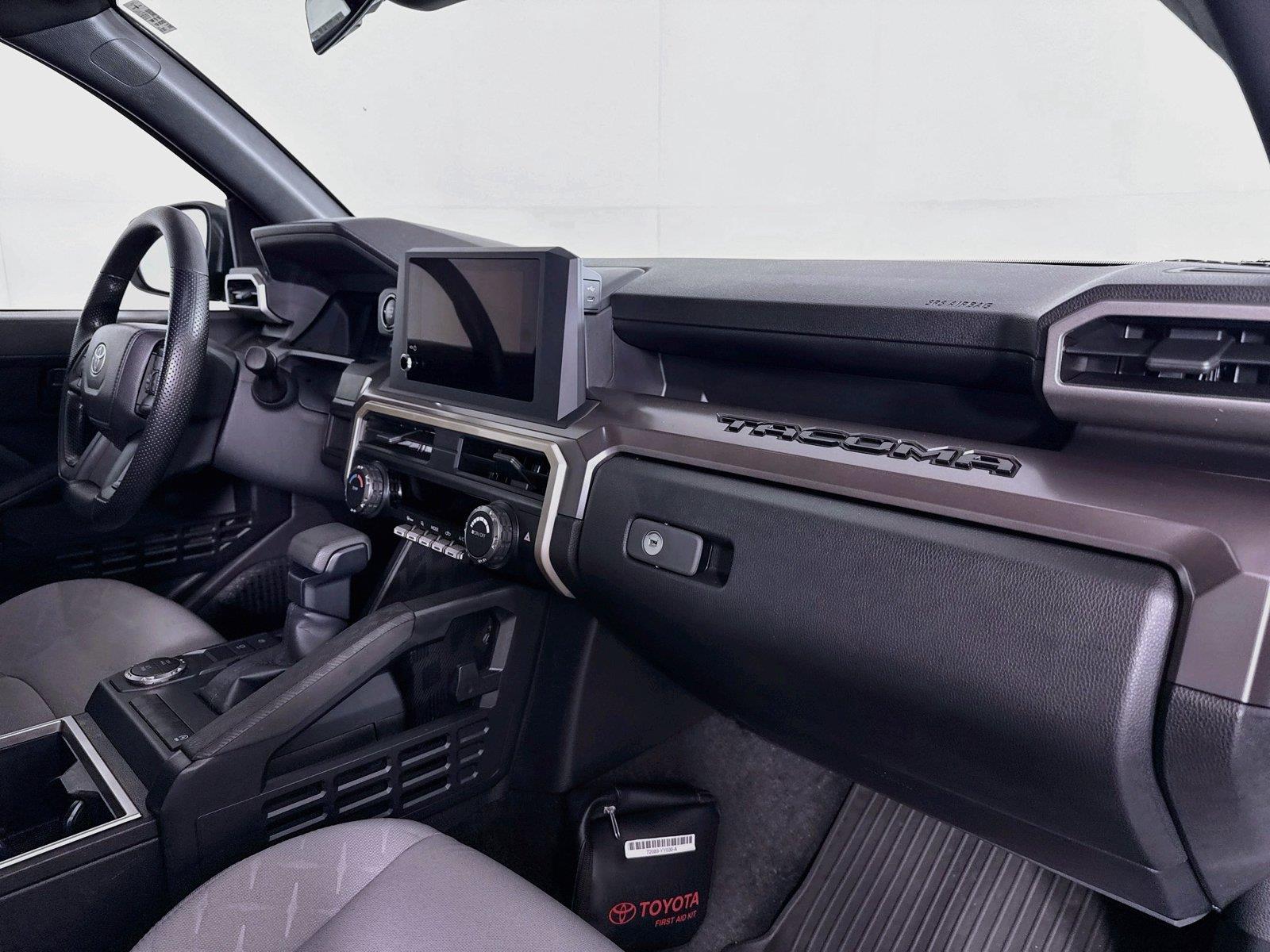 2025 Toyota Tacoma SR5 photo 37