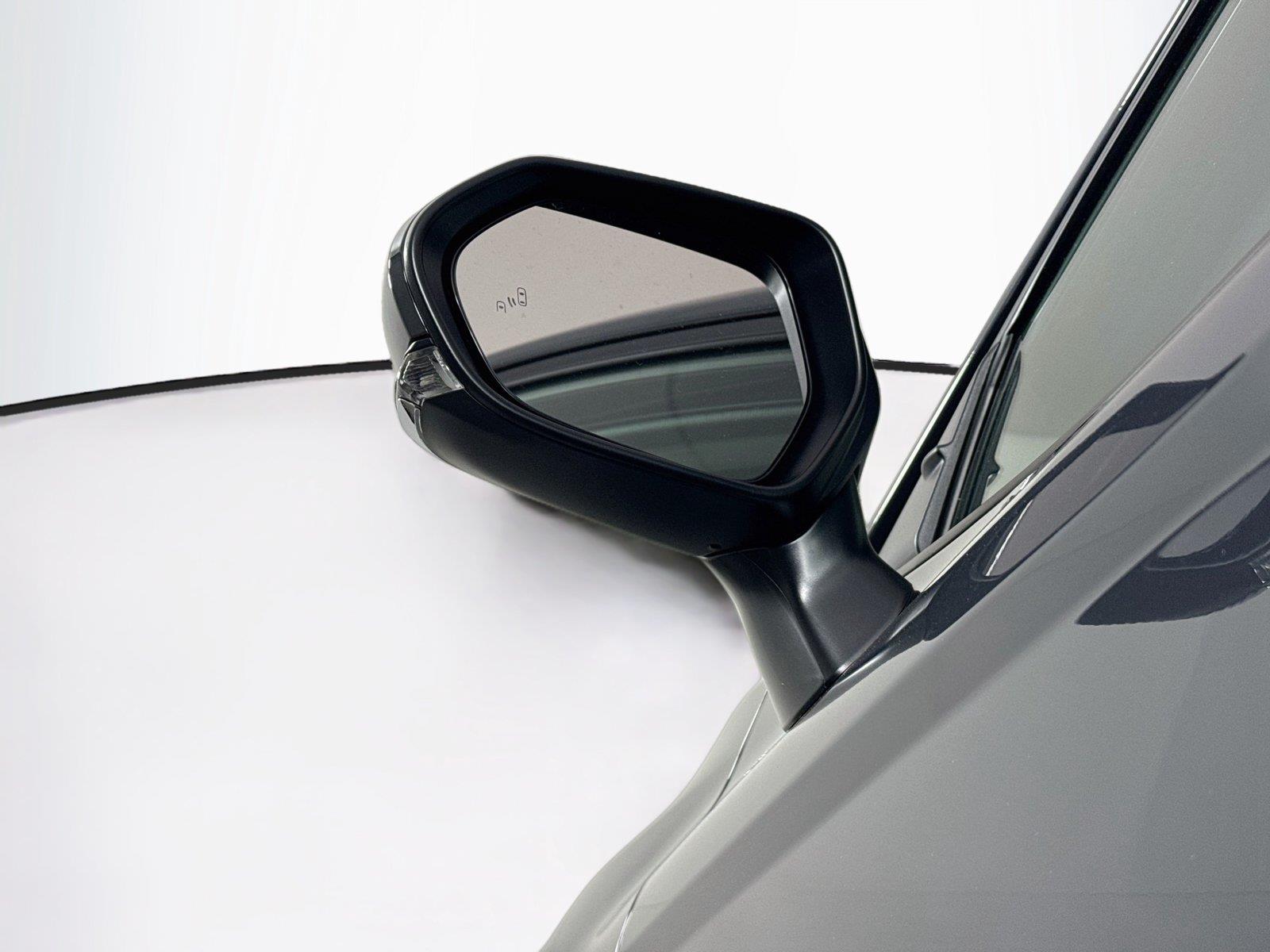2026 Toyota Camry LE photo 4