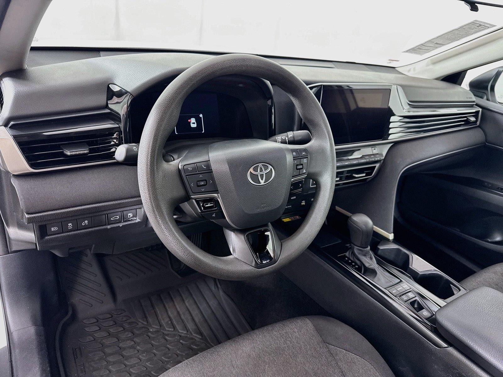 2025 Toyota Camry LE photo 3