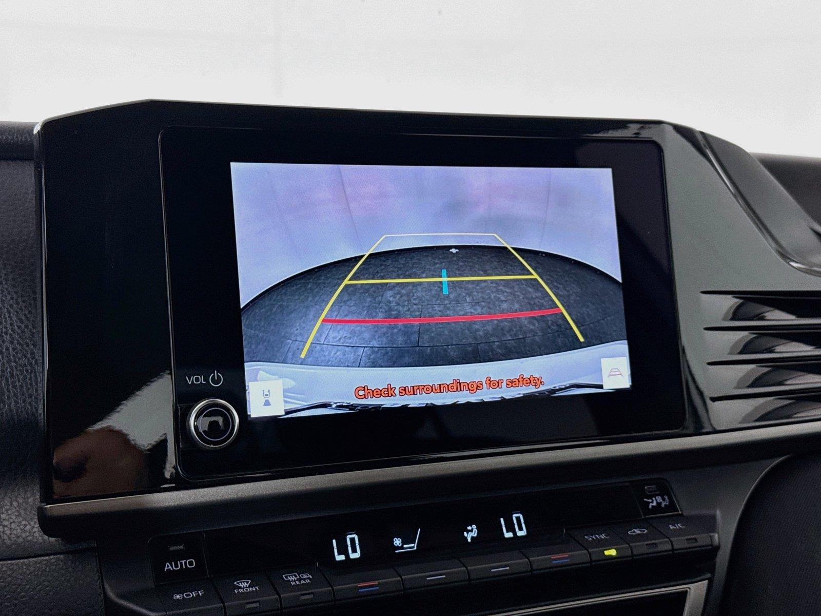 2025 Toyota Camry LE photo 22