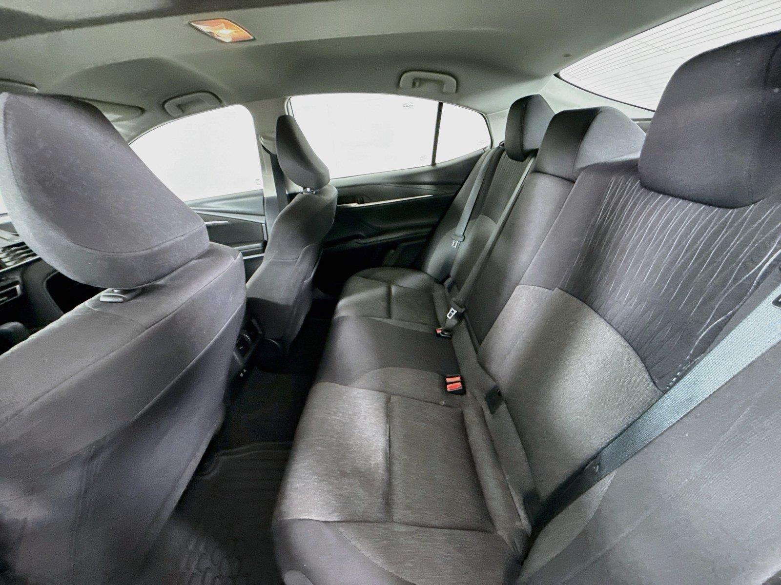 2025 Toyota Camry LE photo 29