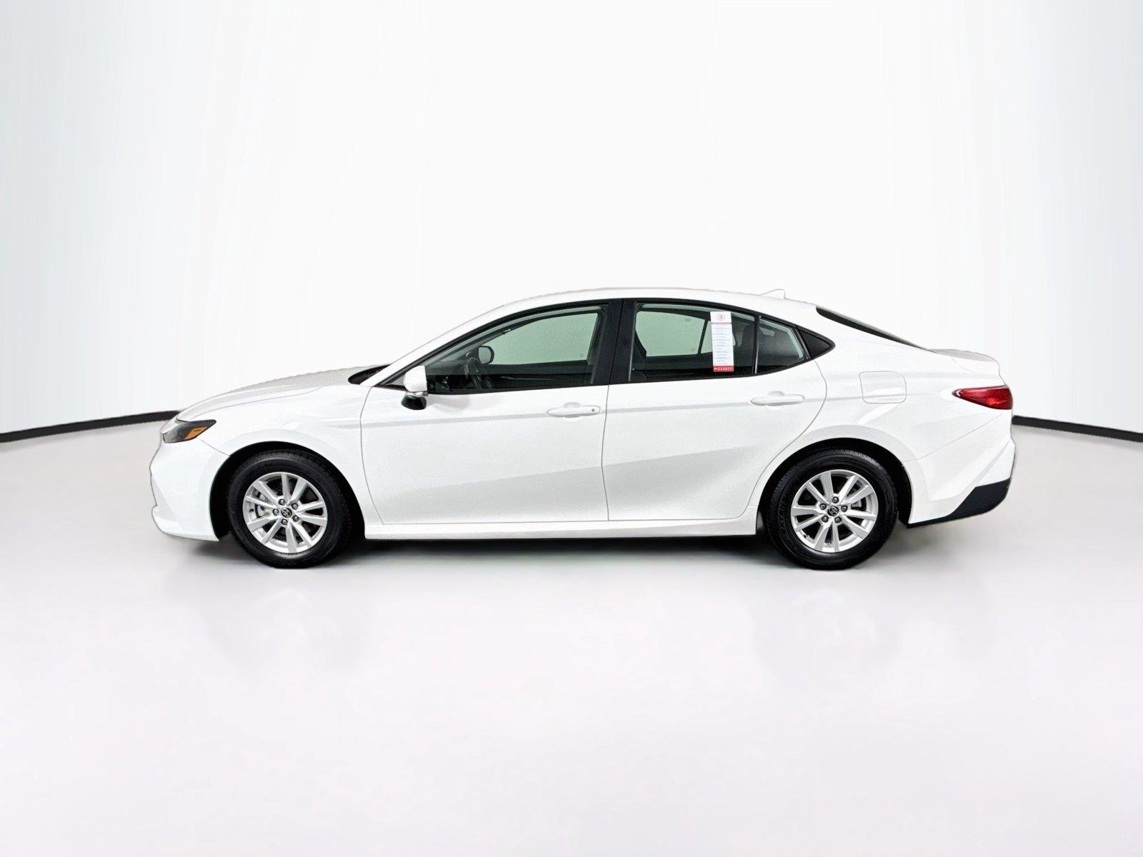 2025 Toyota Camry LE photo 12