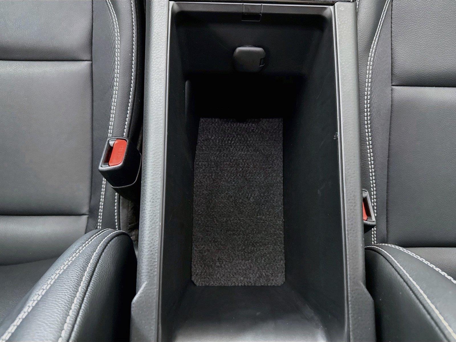 2025 Toyota Camry SE photo 33