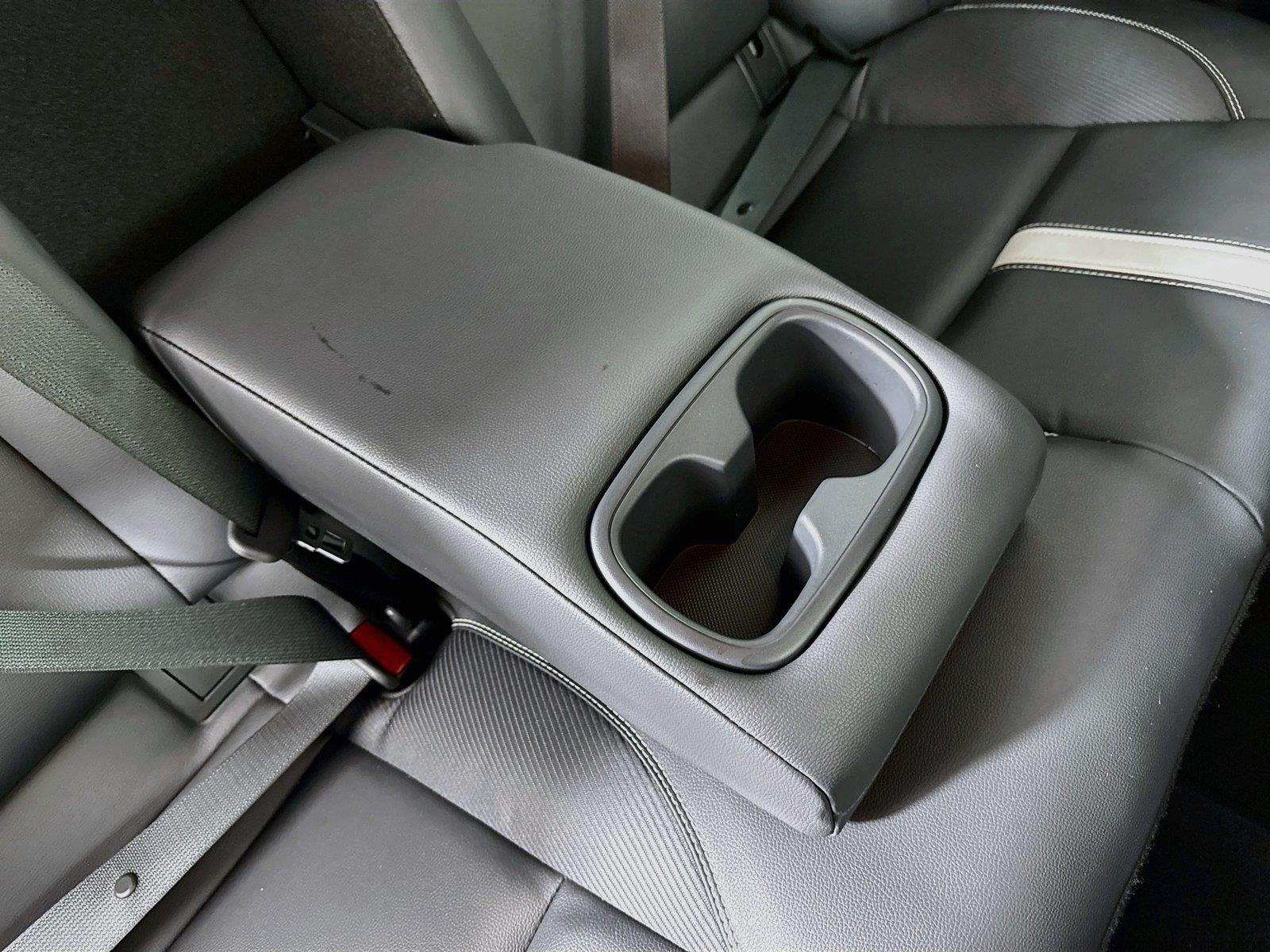 2025 Toyota Camry SE photo 39