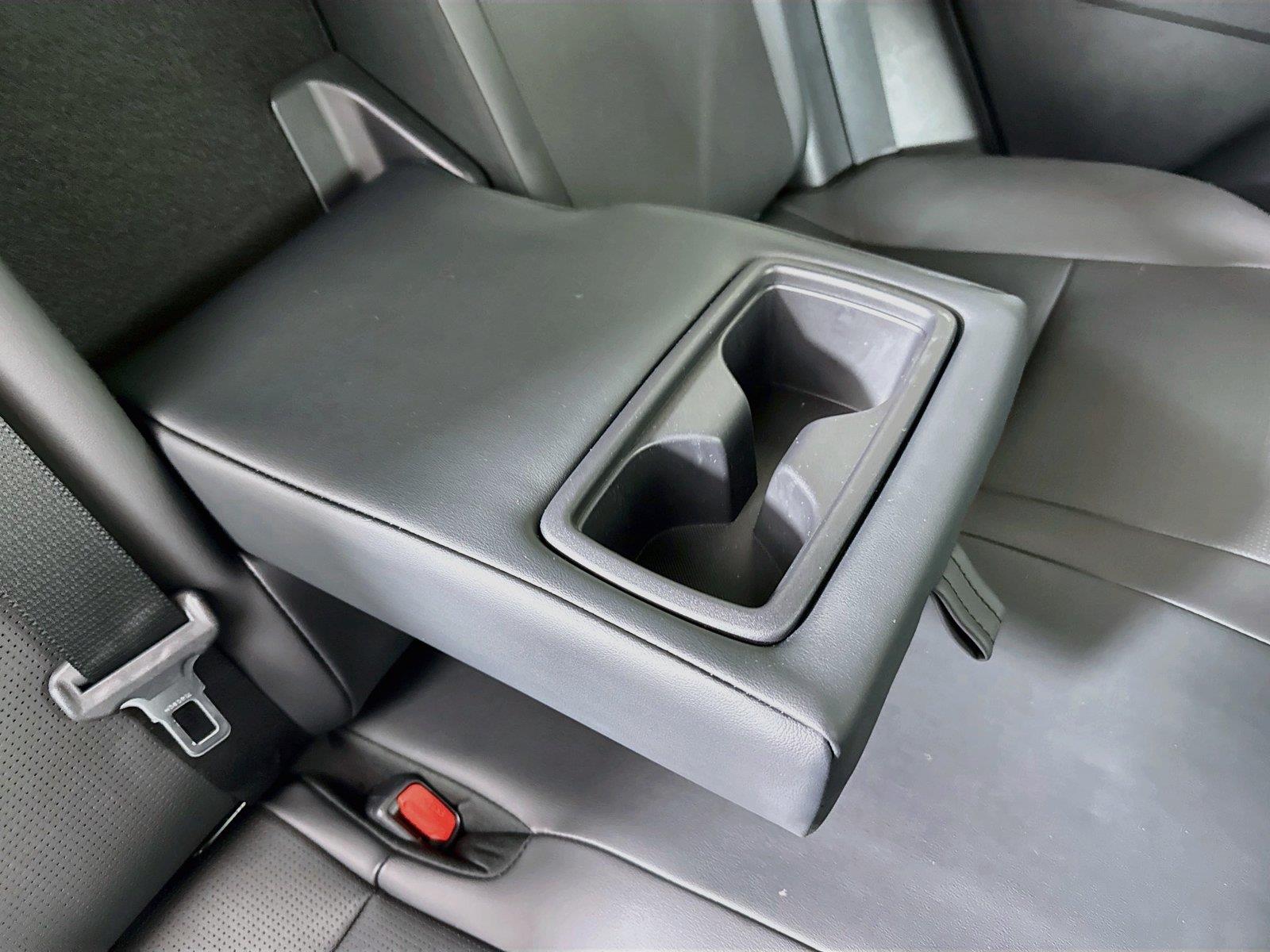 2026 Toyota RAV4 XLE Premium photo 39