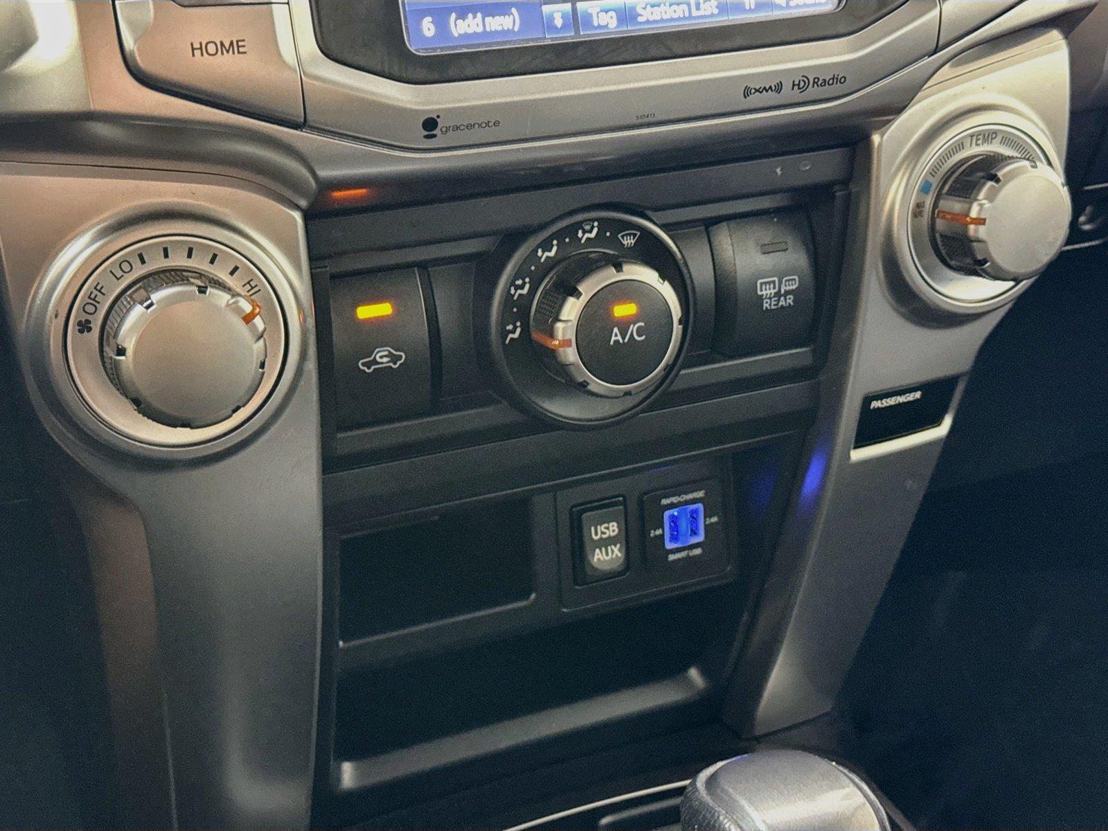 2019 Toyota 4Runner SR5 photo 22