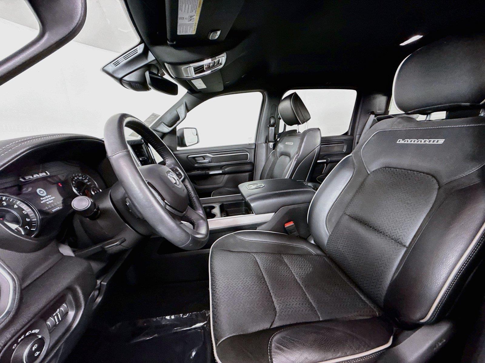 2023 Ram 1500 Laramie photo 2