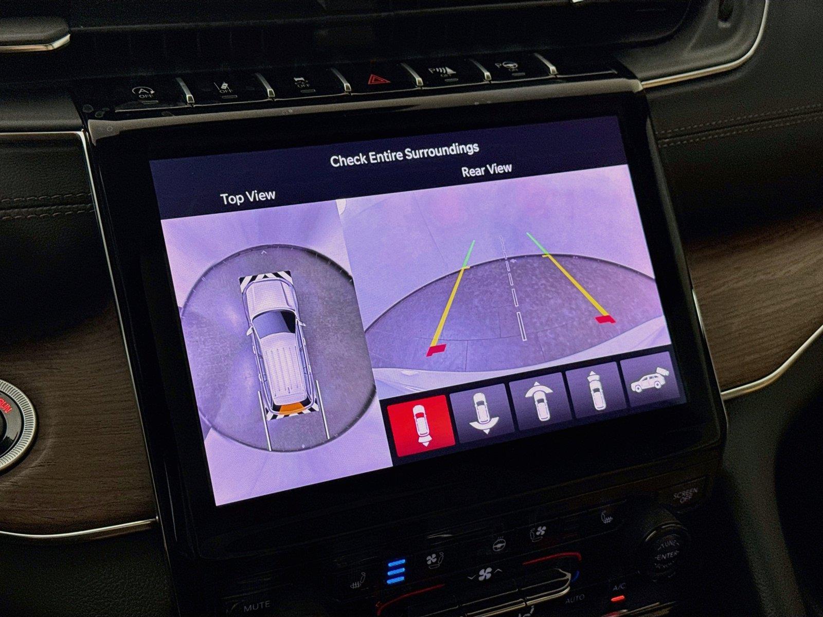 2025 Jeep Grand Cherokee Summit photo 25