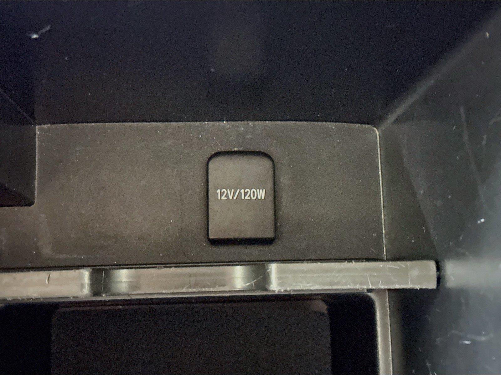 2019 Toyota 4Runner SR5 photo 32