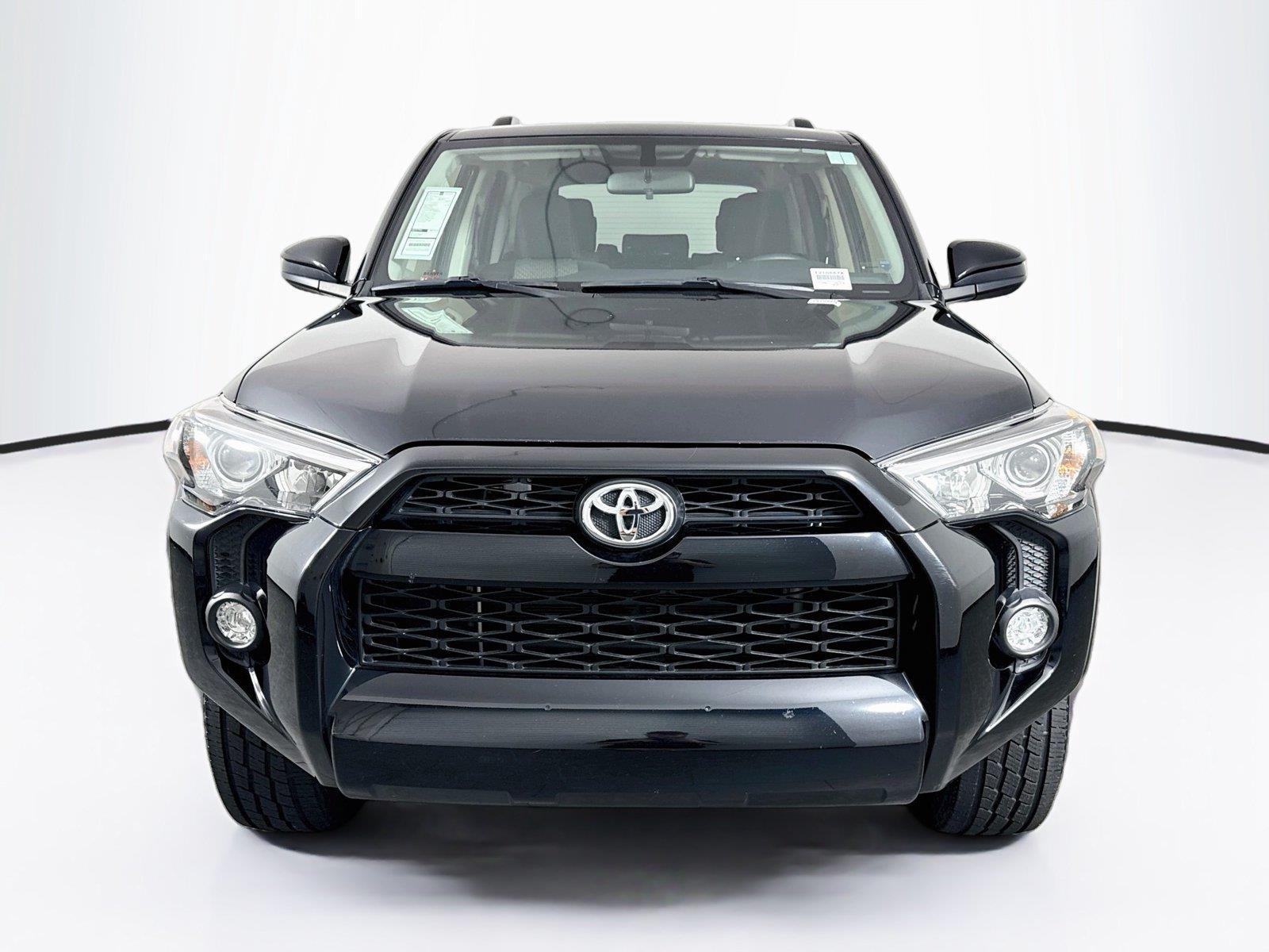 2019 Toyota 4Runner SR5 photo 7