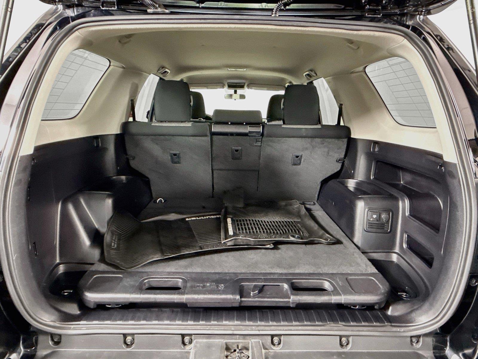 2019 Toyota 4Runner SR5 photo 36