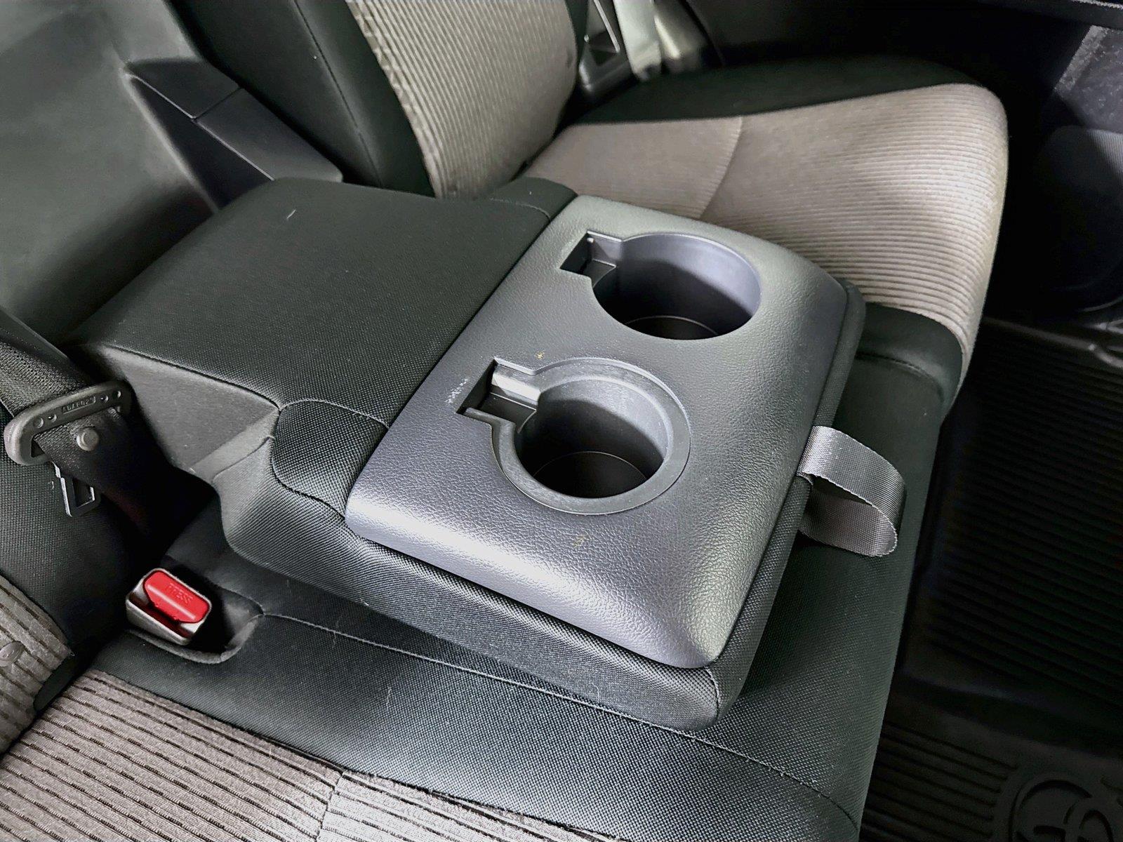 2019 Toyota 4Runner SR5 photo 38