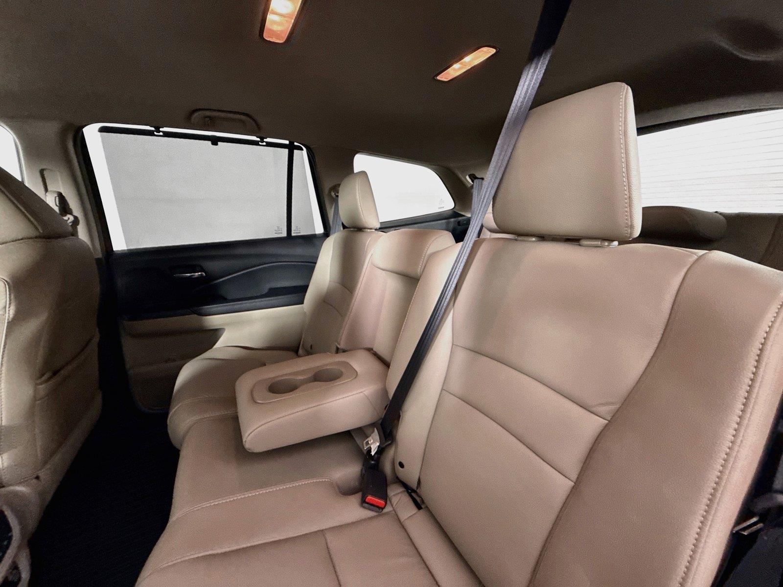 2021 Honda Pilot EX-L photo 29