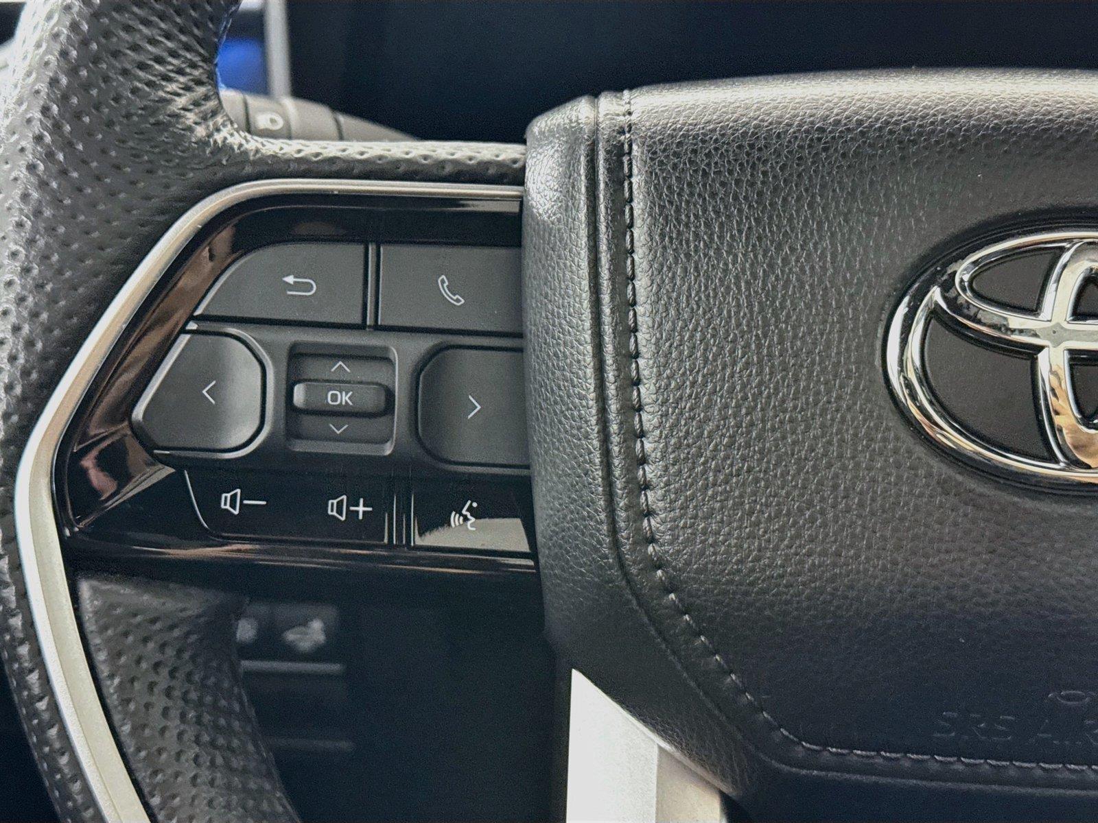 2024 Toyota Tundra Platinum photo 17