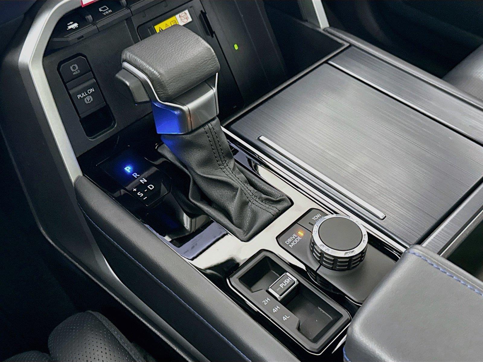 2024 Toyota Tundra Platinum photo 27