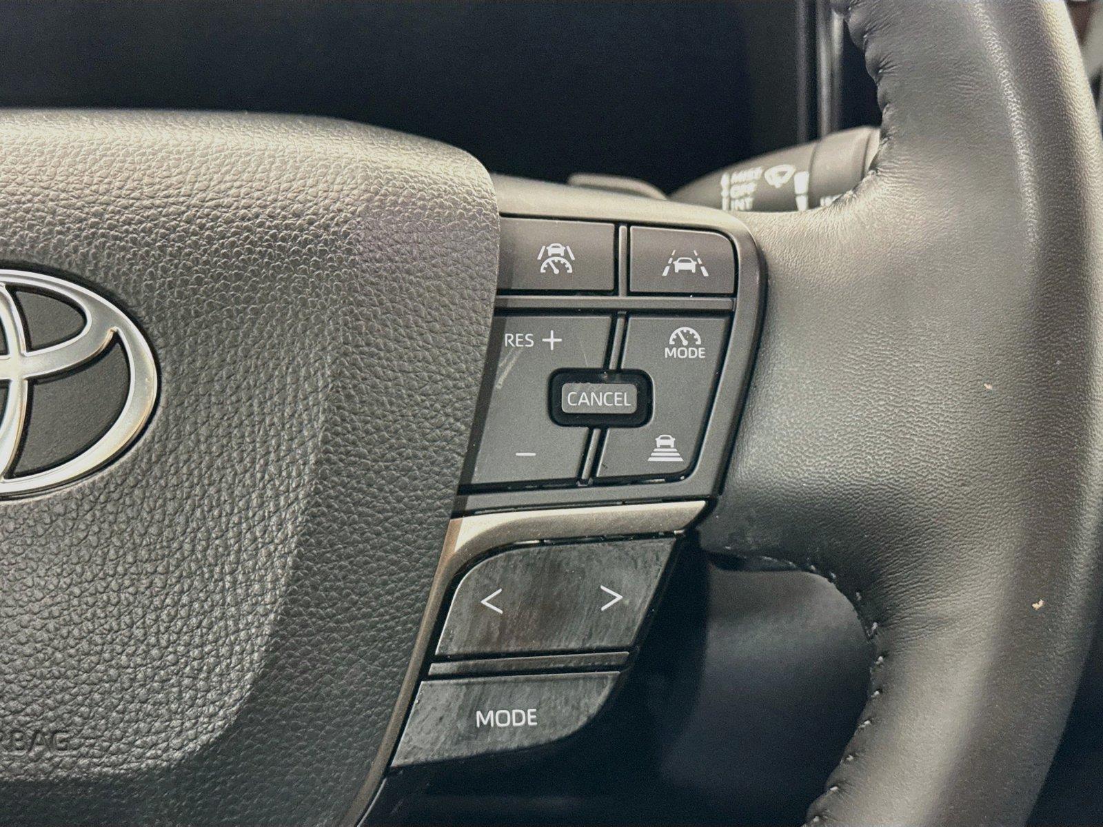 2025 Toyota Camry XSE photo 19
