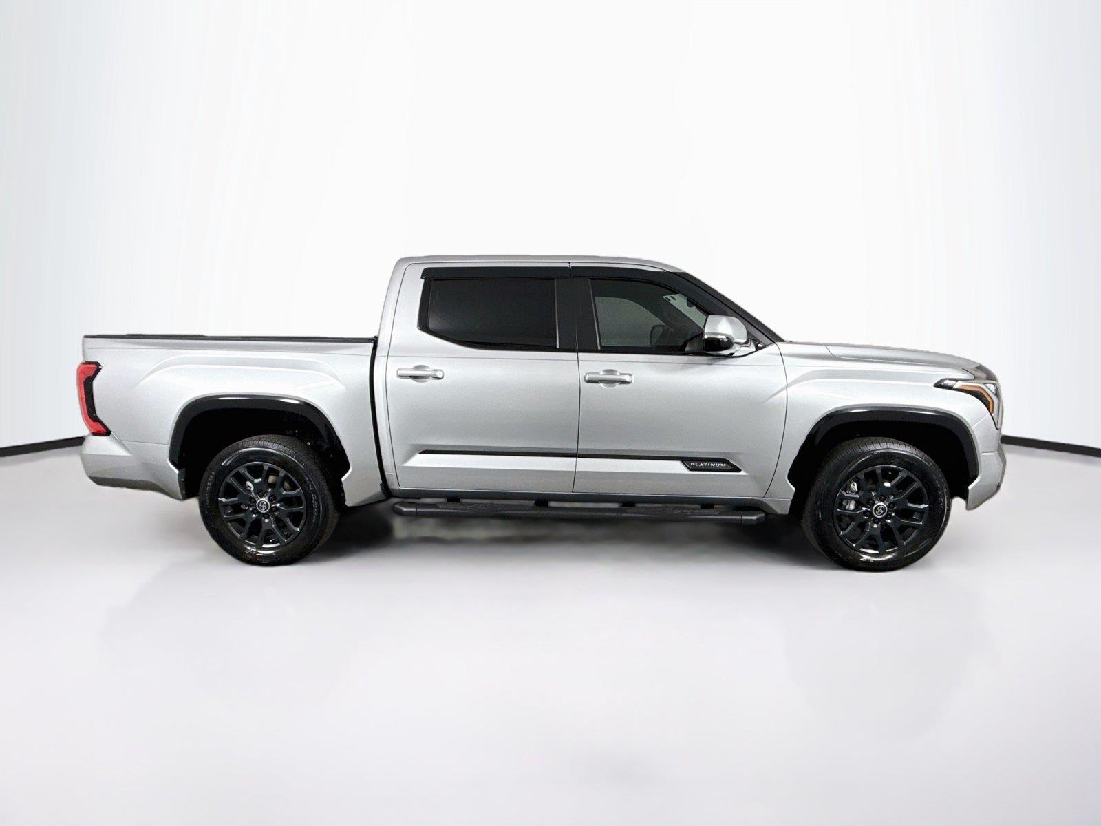 2024 Toyota Tundra Platinum photo 10