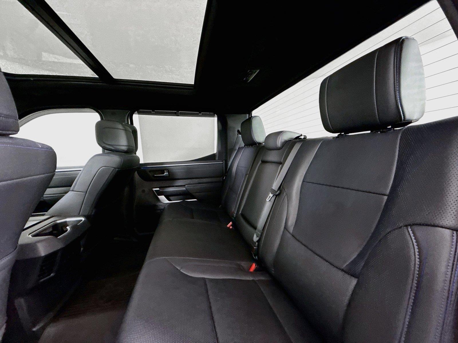 2024 Toyota Tundra Platinum photo 31